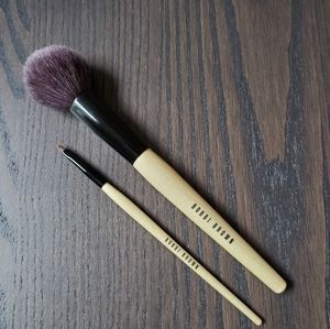 Bobbi Brown Powder and Ultra fine eyeliner brush